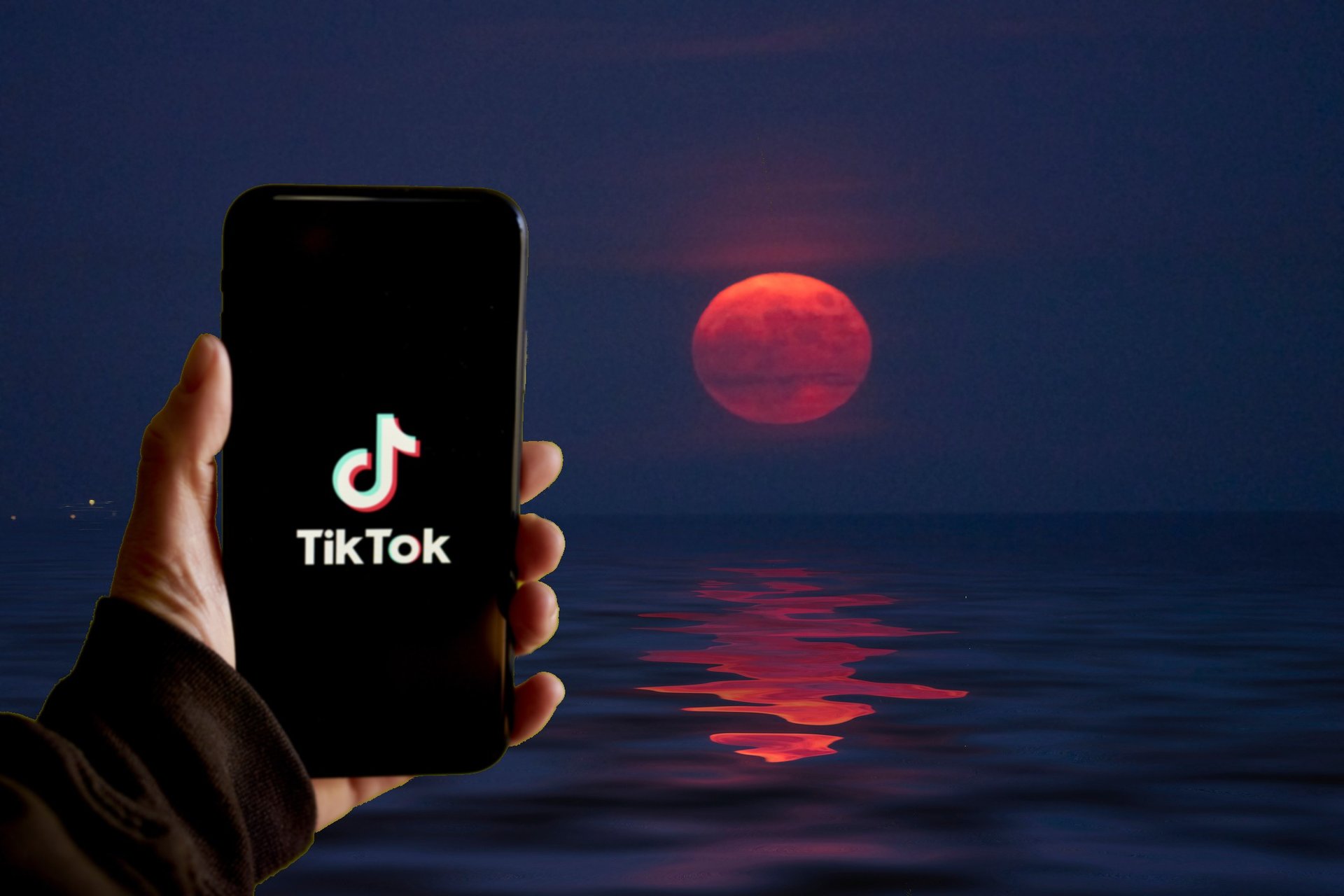 TikTok Moon Soulmate test trend