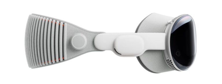 Scalpers bought Apple Vision Pro's using bots